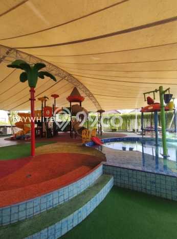 Sewa Rumah Nyaman LT 206m2 / LB 414m2 di Kemang, Jakarta Selatan Sewa Rumah Nyaman LT 206m2 / LB 414m2 di Kemang, Jakarta Selatan