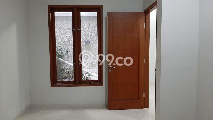 Jual Rumah Bagus Siap Huni LB 200m2 di Pancoran, Jakarta Selatan Jual Rumah Bagus Siap Huni LB 200m2 di Pancoran, Jakarta Selatan