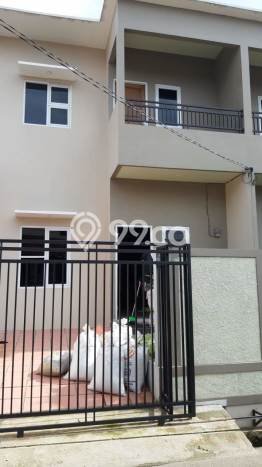 For Sale Hunian Rumah Nyaman 3 KT di Dewi Sartika, Jakarta Timur For Sale Hunian Rumah Nyaman 3 KT di Dewi Sartika, Jakarta Timur