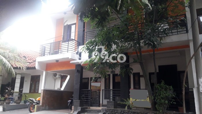 Jual Rumah Modern 5 KT di Kelapa Dua, Depok Jual Rumah Modern 5 KT di Kelapa Dua, Depok