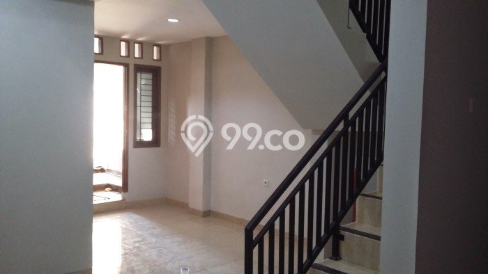For Sale Rumah 4 Kamar Lokasi Ideal Bagus dan Strategis di Pancoran For Sale Rumah 4 Kamar Lokasi Ideal Bagus dan Strategis di Pancoran