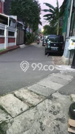 Rumah Luxury Modern Tanpa Renovasi di Cipinang Jakarta Timur Rumah Luxury Modern Tanpa Renovasi di Cipinang Jakarta Timur