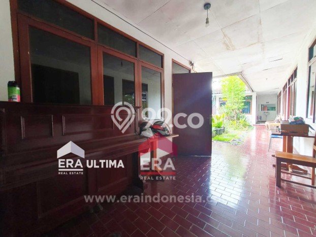Rumah Luxury Modern Tanpa Renovasi di Laswi Bandung Rumah Luxury Modern Tanpa Renovasi di Laswi Bandung