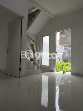 Dijual Cepat Rumah 2 KT 2 KM di Lokasi Strategis Gedangan, Sidoarjo Dijual Cepat Rumah 2 KT 2 KM di Lokasi Strategis Gedangan, Sidoarjo