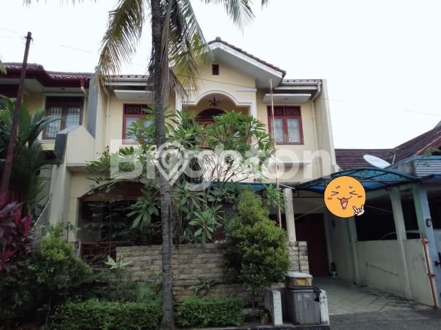 For Sale! Premium House LT 180m2 Desain Elegan di Margonda For Sale! Premium House LT 180m2 Desain Elegan di Margonda