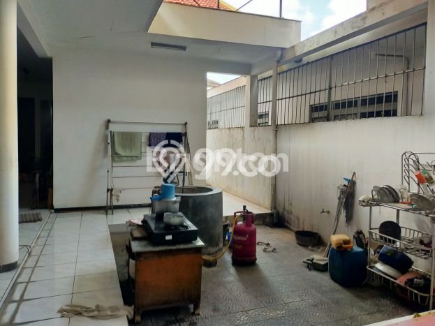 Dijual Rumah Luas Megah Dengan View Eksklusif di Citarum, Semarang Dijual Rumah Luas Megah Dengan View Eksklusif di Citarum, Semarang