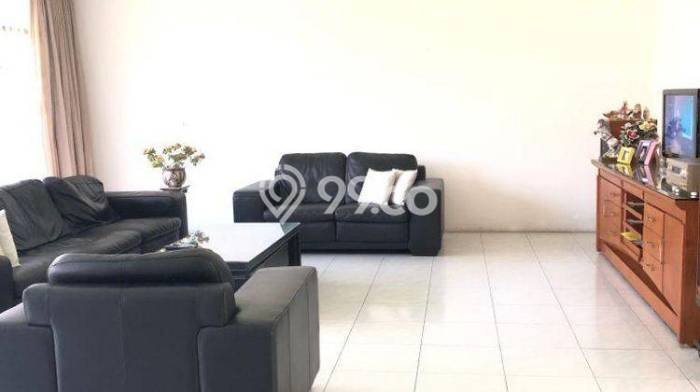 For Sale! Premium House LT 580m2 Desain Elegan di Cipaganti For Sale! Premium House LT 580m2 Desain Elegan di Cipaganti