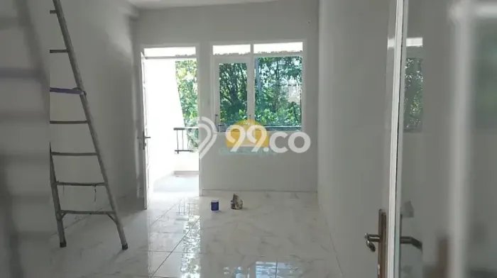 For Sale Rumah 4 Kamar Lokasi Ideal Bagus dan Strategis di Semarang Utara For Sale Rumah 4 Kamar Lokasi Ideal Bagus dan Strategis di Semarang Utara