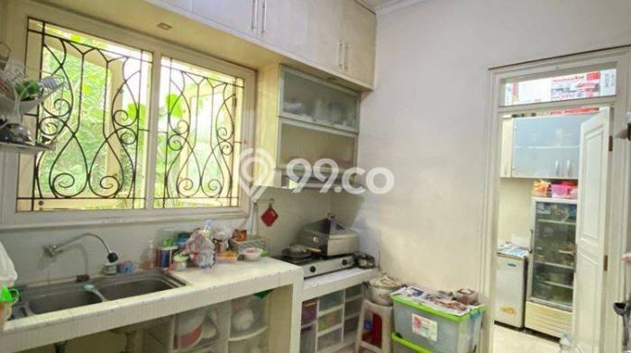 Dijual Rumah Luas Megah Dengan View Eksklusif di papandayan, Semarang Dijual Rumah Luas Megah Dengan View Eksklusif di papandayan, Semarang