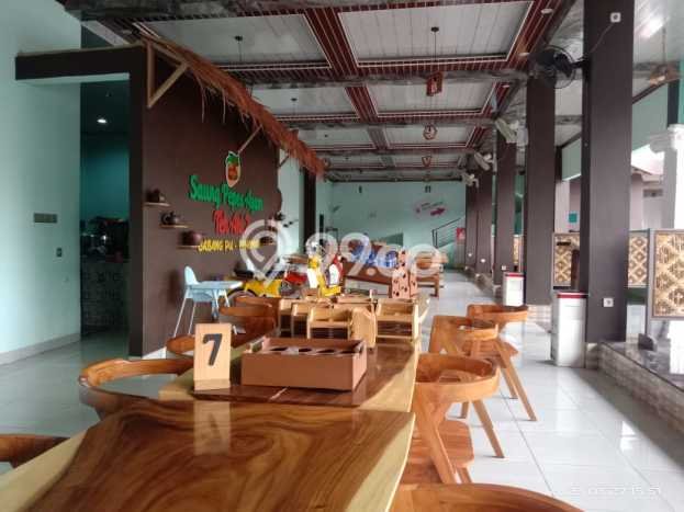 Rumah Eksklusif Siap Huni LT 1710m2 di Tanjung Karang Barat, Bandar Lampung Rumah Eksklusif Siap Huni LT 1710m2 di Tanjung Karang Barat, Bandar Lampung