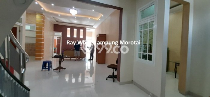 Hunian Cantik Modern Lb 260m2 di Tanjung Karang Timur, Bandar Lampung Hunian Cantik Modern Lb 260m2 di Tanjung Karang Timur, Bandar Lampung