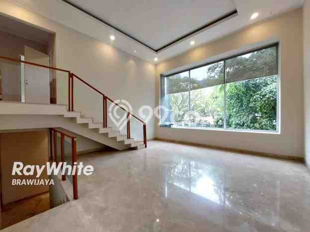 Dijual Rumah Luas Megah Dengan View Eksklusif di Cipete, Jakarta Selatan Dijual Rumah Luas Megah Dengan View Eksklusif di Cipete, Jakarta Selatan