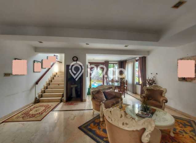 Dijual Rumah Mewah Elegan Dengan View Cantik di Bintaro, Jakarta Selatan Dijual Rumah Mewah Elegan Dengan View Cantik di Bintaro, Jakarta Selatan
