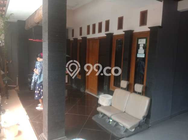 For Sale Rumah 3 Kamar Lokasi Ideal Nyaman dan Strategis di Harjamukti For Sale Rumah 3 Kamar Lokasi Ideal Nyaman dan Strategis di Harjamukti