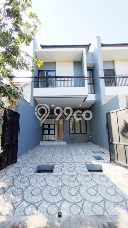 Hunian Cantik Minimalis Lb 140m2 di Rungkut, Surabaya Hunian Cantik Minimalis Lb 140m2 di Rungkut, Surabaya