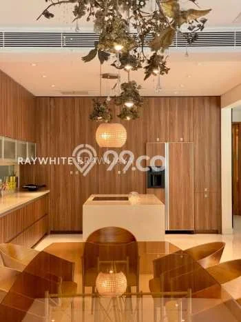 Jual Rumah Luas Elegan Dengan View Eksklusif di Patal Senayan, Jakarta Selatan Jual Rumah Luas Elegan Dengan View Eksklusif di Patal Senayan, Jakarta Selatan