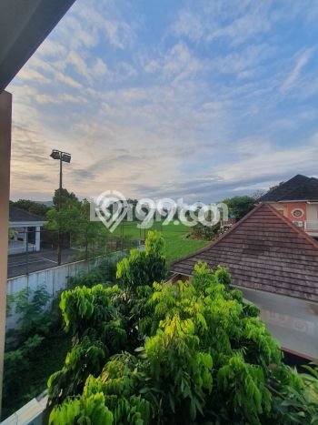 Rumah di Tegalrejo, Yogyakarta, LT 139m² Bangunan 207m² Rumah di Tegalrejo, Yogyakarta, LT 139m² Bangunan 207m²