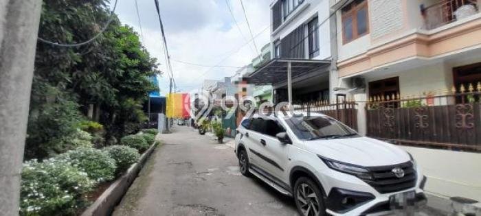 Hot Offer Hunian Premium Ideal dan Luas di Kelapa Gading, Jakarta Utara Hot Offer Hunian Premium Ideal dan Luas di Kelapa Gading, Jakarta Utara