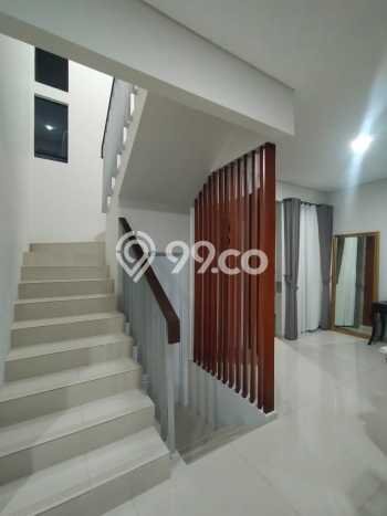 Rumah kawasan Bintaro, 3 KM, Pemandangan Kota, LT 120m² LB 139m² Rumah kawasan Bintaro, 3 KM, Pemandangan Kota, LT 120m² LB 139m²