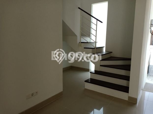 RUMAH BAGUS TERAWAT MINIMALIS DI GRAND HARVEST KEBRATON SURABAYA BARAT RUMAH BAGUS TERAWAT MINIMALIS DI GRAND HARVEST KEBRATON SURABAYA BARAT