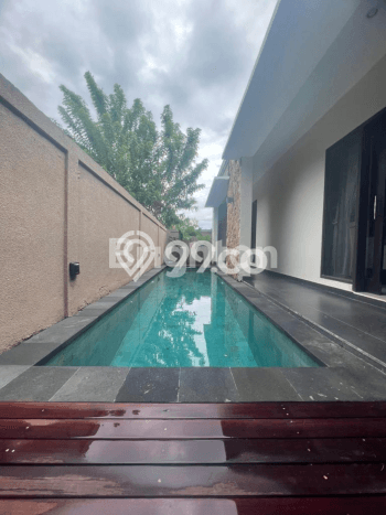 Disewakan! Rumah 2 Kamar Tidur &
2 Kamar Mandi di Ungasan, Badung Disewakan! Rumah 2 Kamar Tidur &
2 Kamar Mandi di Ungasan, Badung