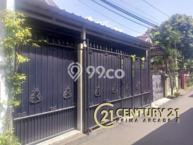 Jual Rumah Strategis Bagus Punya 3 KT di Cinere Depok SHM Jual Rumah Strategis Bagus Punya 3 KT di Cinere Depok SHM