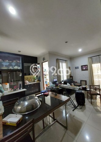 Rumah Luxury Modern Siap Huni di Bintaro Tangerang Selatan Rumah Luxury Modern Siap Huni di Bintaro Tangerang Selatan
