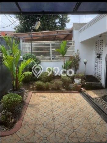 PROPERTI PILIHAN! Rumah Nyaman area Kopo, Luas 203m² Bangunan 165m² PROPERTI PILIHAN! Rumah Nyaman area Kopo, Luas 203m² Bangunan 165m²