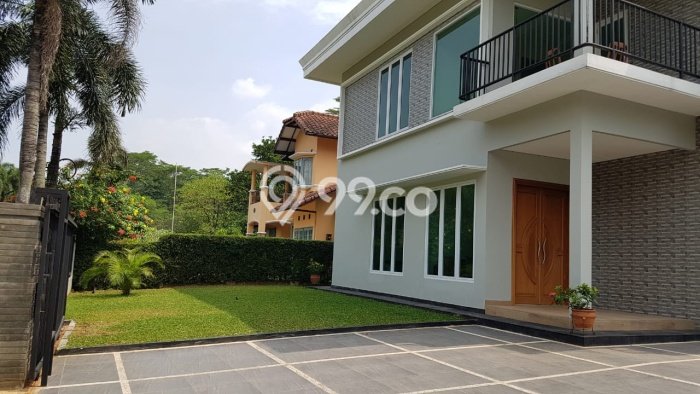 Rumah di Sentul, Bogor, Luas 748m² Bangunan 280m² Rumah di Sentul, Bogor, Luas 748m² Bangunan 280m²