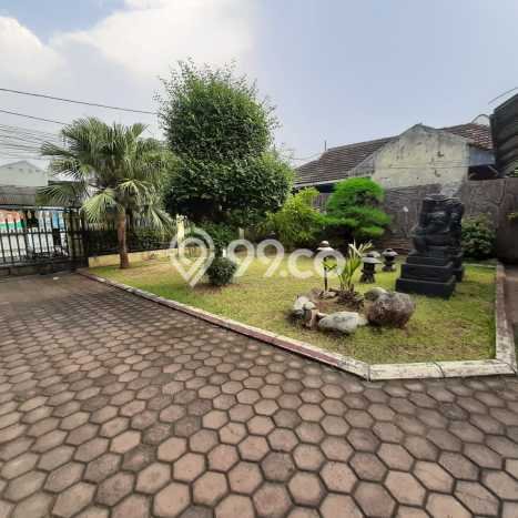 Jual Rumah Mewah Elegan Dengan View Cantik di Cawang, Jakarta Timur Jual Rumah Mewah Elegan Dengan View Cantik di Cawang, Jakarta Timur