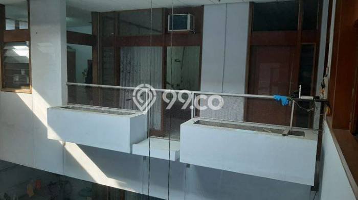 Rumah Luxury Modern Tanpa Renovasi di Otista Bandung Rumah Luxury Modern Tanpa Renovasi di Otista Bandung