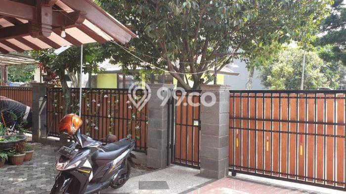 Rumah Elit Modern Tanpa Renovasi di Turangga Bandung Rumah Elit Modern Tanpa Renovasi di Turangga Bandung