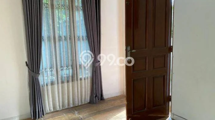 Disewakan Hunian Konsep Modern di Batununggal Bandung dengan 5 KT Disewakan Hunian Konsep Modern di Batununggal Bandung dengan 5 KT