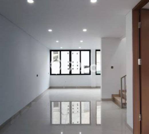 Jual Rumah Mewah Elegan Dengan View Cantik di Surya Sumantri, Bandung Jual Rumah Mewah Elegan Dengan View Cantik di Surya Sumantri, Bandung