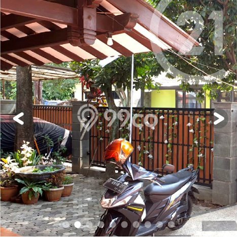 Ready to Use! Luxury House LT 280m2 Desain Elegan di Turangga Ready to Use! Luxury House LT 280m2 Desain Elegan di Turangga
