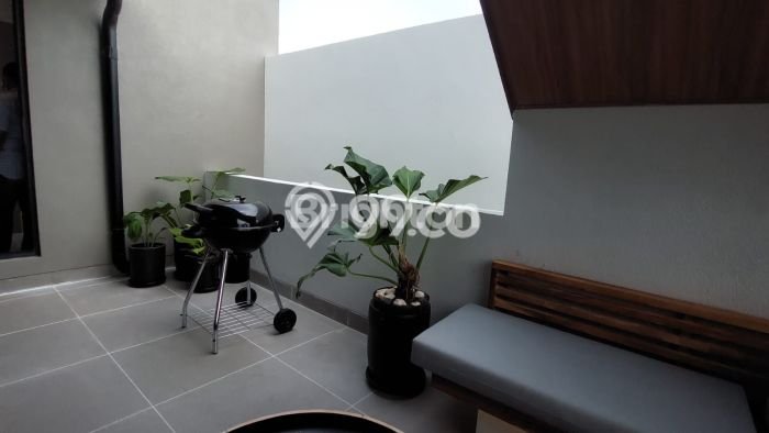 Jual Rumah Eksklusif 3 KT di Gading Serpong, Tangerang Jual Rumah Eksklusif 3 KT di Gading Serpong, Tangerang
