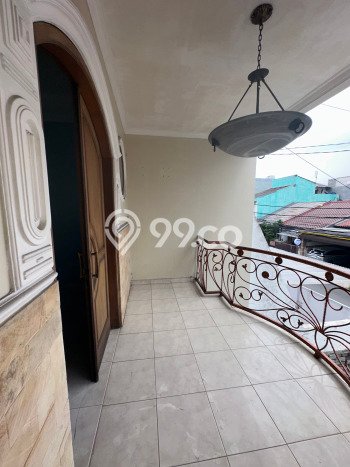 BEST OFFER! Rumah Nyaman di Pondok Indah, Luas 128m² Bangunan 146m² BEST OFFER! Rumah Nyaman di Pondok Indah, Luas 128m² Bangunan 146m²