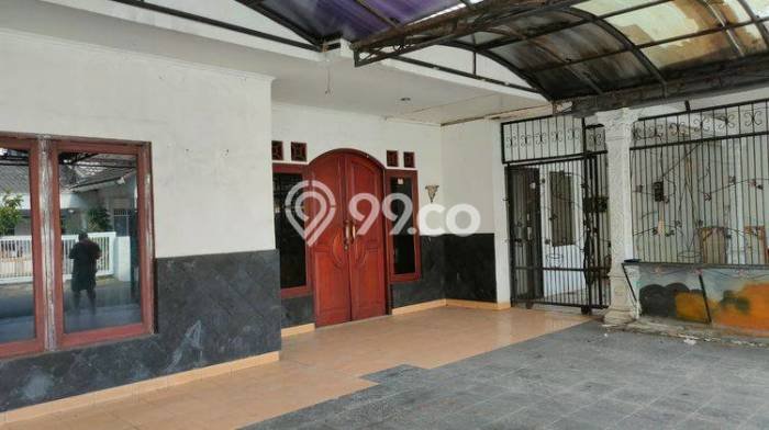 Rumah Eksklusif Dijual LT 341m2 di Pesanggrahan, Jakarta Selatan Rumah Eksklusif Dijual LT 341m2 di Pesanggrahan, Jakarta Selatan