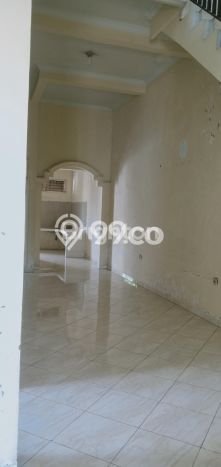Dijual Rumah 5 Kamar Lokasi Strategis Nyaman dan Strategis di Sukodono Dijual Rumah 5 Kamar Lokasi Strategis Nyaman dan Strategis di Sukodono