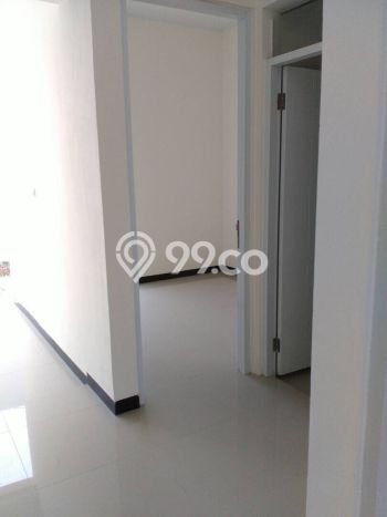 Rumah di Taman Kopo Indah, 2 KT, Lingkungan Elite, Luas 102m² Bangunan 51m² Rumah di Taman Kopo Indah, 2 KT, Lingkungan Elite, Luas 102m² Bangunan 51m²