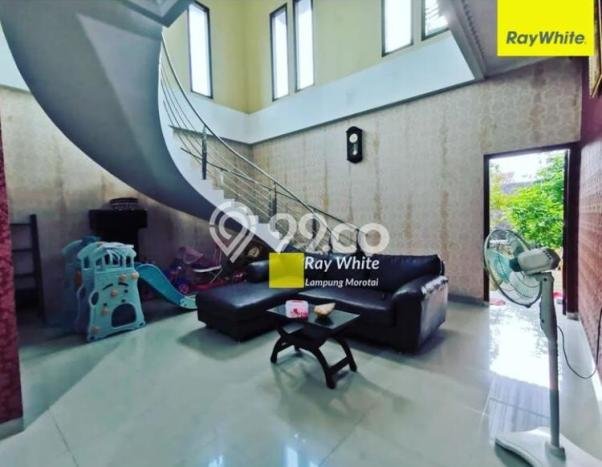 Jual Rumah Luas Elegan Dengan View Cantik di Teluk Betung, Bandar Lampung Jual Rumah Luas Elegan Dengan View Cantik di Teluk Betung, Bandar Lampung