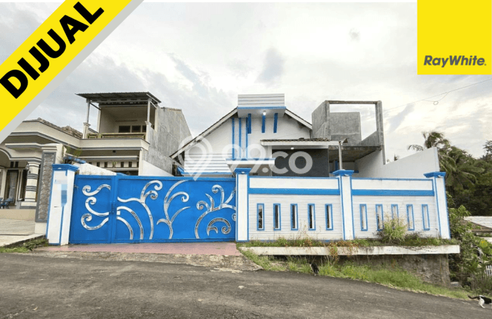 Jual Rumah Favorit Siap Huni LB 330m2 di Tanjung Karang Barat, Bandar Lampung Jual Rumah Favorit Siap Huni LB 330m2 di Tanjung Karang Barat, Bandar Lampung