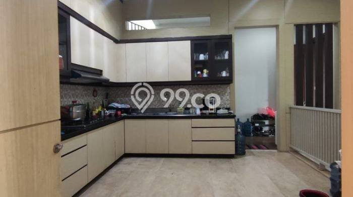 Jual Rumah Mewah Megah Dengan View Cantik di Setra Duta, Bandung Jual Rumah Mewah Megah Dengan View Cantik di Setra Duta, Bandung