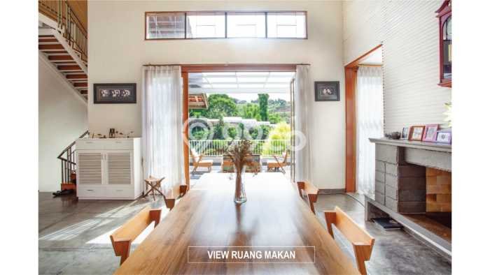 For Sale! Premium House LT 1100m2 Desain Modern di Setiabudi For Sale! Premium House LT 1100m2 Desain Modern di Setiabudi