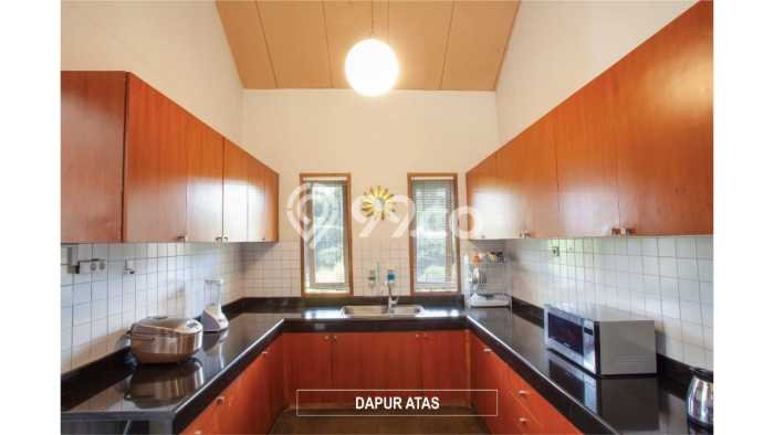 For Sale! Premium House LT 1100m2 Desain Modern di Setiabudi For Sale! Premium House LT 1100m2 Desain Modern di Setiabudi