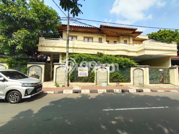 Dijual Rumah Premium dengan Fasilitas Sekitar Komplit di Pancoran Mas, Depok Dijual Rumah Premium dengan Fasilitas Sekitar Komplit di Pancoran Mas, Depok