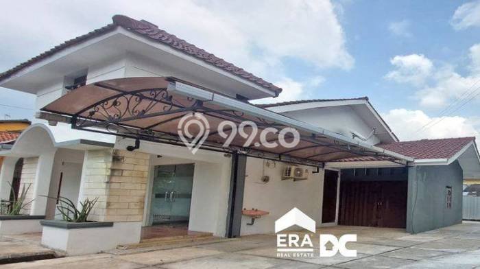 Lokasi strategis! Rumah siap huni dikontrakkan di Gajah Mungkur LB 200m2 Lokasi strategis! Rumah siap huni dikontrakkan di Gajah Mungkur LB 200m2
