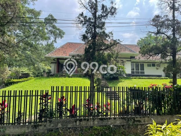 Rumah Siap Huni 6 KT 3 KM di , Bandung Rumah Siap Huni 6 KT 3 KM di , Bandung