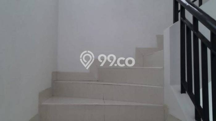 Rumah di Daan Mogot, 4 KM, Design Modern, LT 105m² Bangunan 105m² Rumah di Daan Mogot, 4 KM, Design Modern, LT 105m² Bangunan 105m²