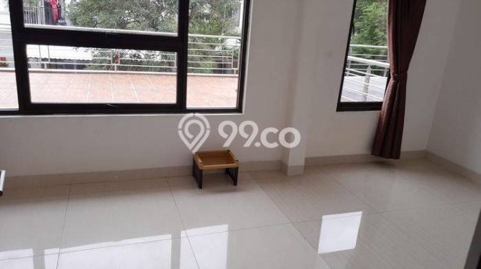 Rumah di Daan Mogot, 4 KM, Design Modern, LT 105m² Bangunan 105m² Rumah di Daan Mogot, 4 KM, Design Modern, LT 105m² Bangunan 105m²